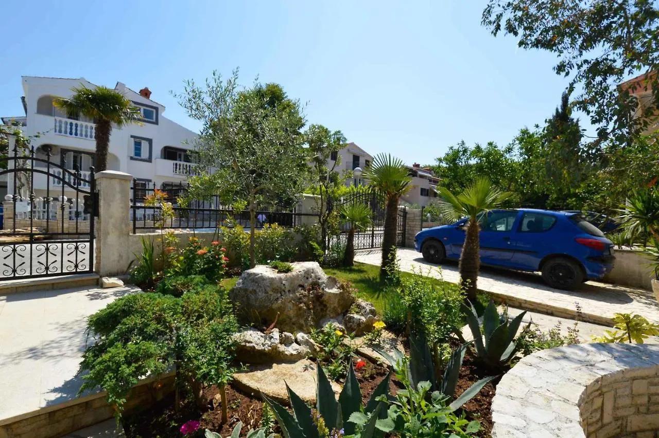 Apartment Pjescana Uvala/Istrien 11401