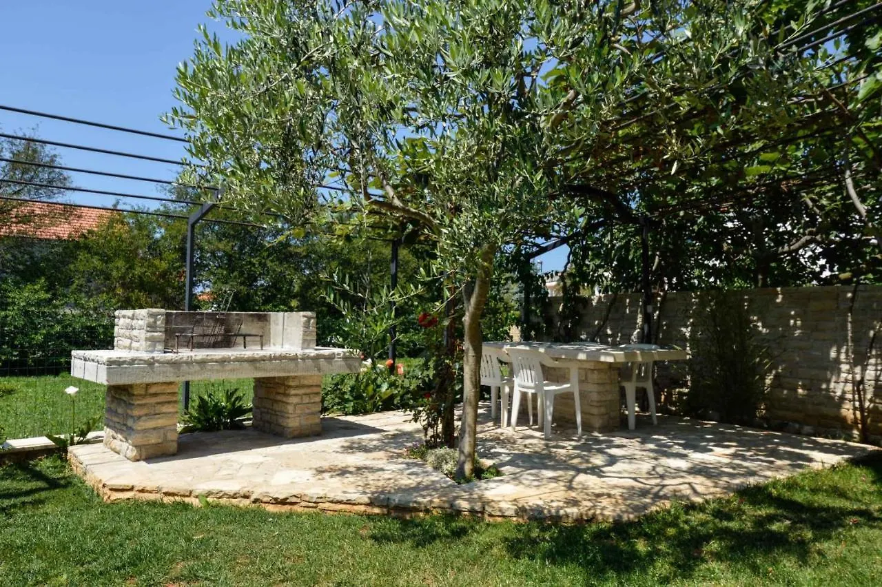 Apartment Pjescana Uvala/Istrien 11401